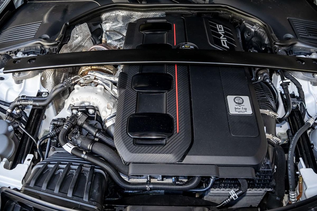2024 Mercedes-Benz C-Class C63 AMG S E Performance W206
