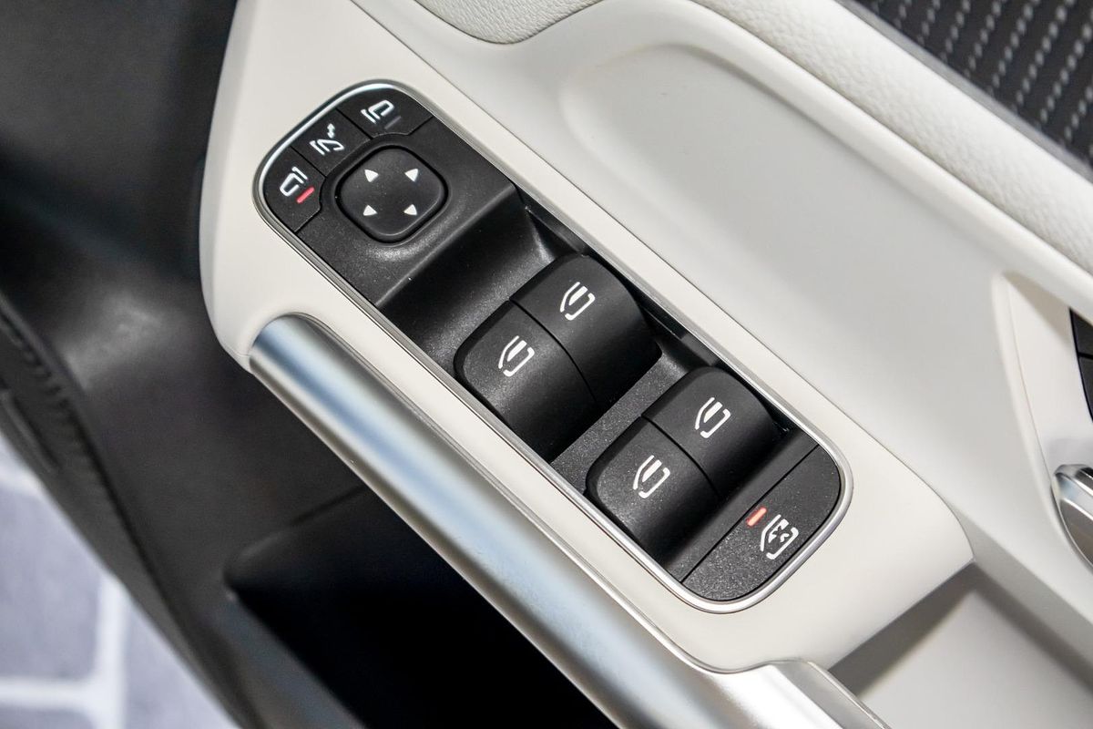 2021 Mercedes-Benz EQA EQA250 H243