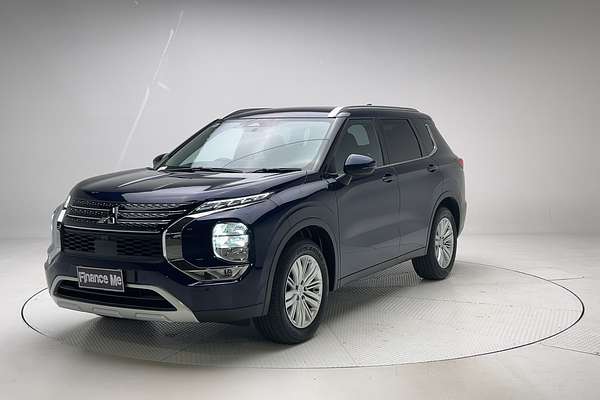 2023 Mitsubishi Outlander LS ZM