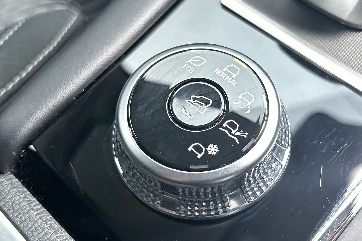 2023 Mitsubishi Outlander LS ZM