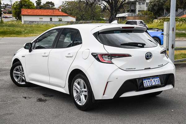2022 Toyota Corolla Ascent Sport Hybrid ZWE211R