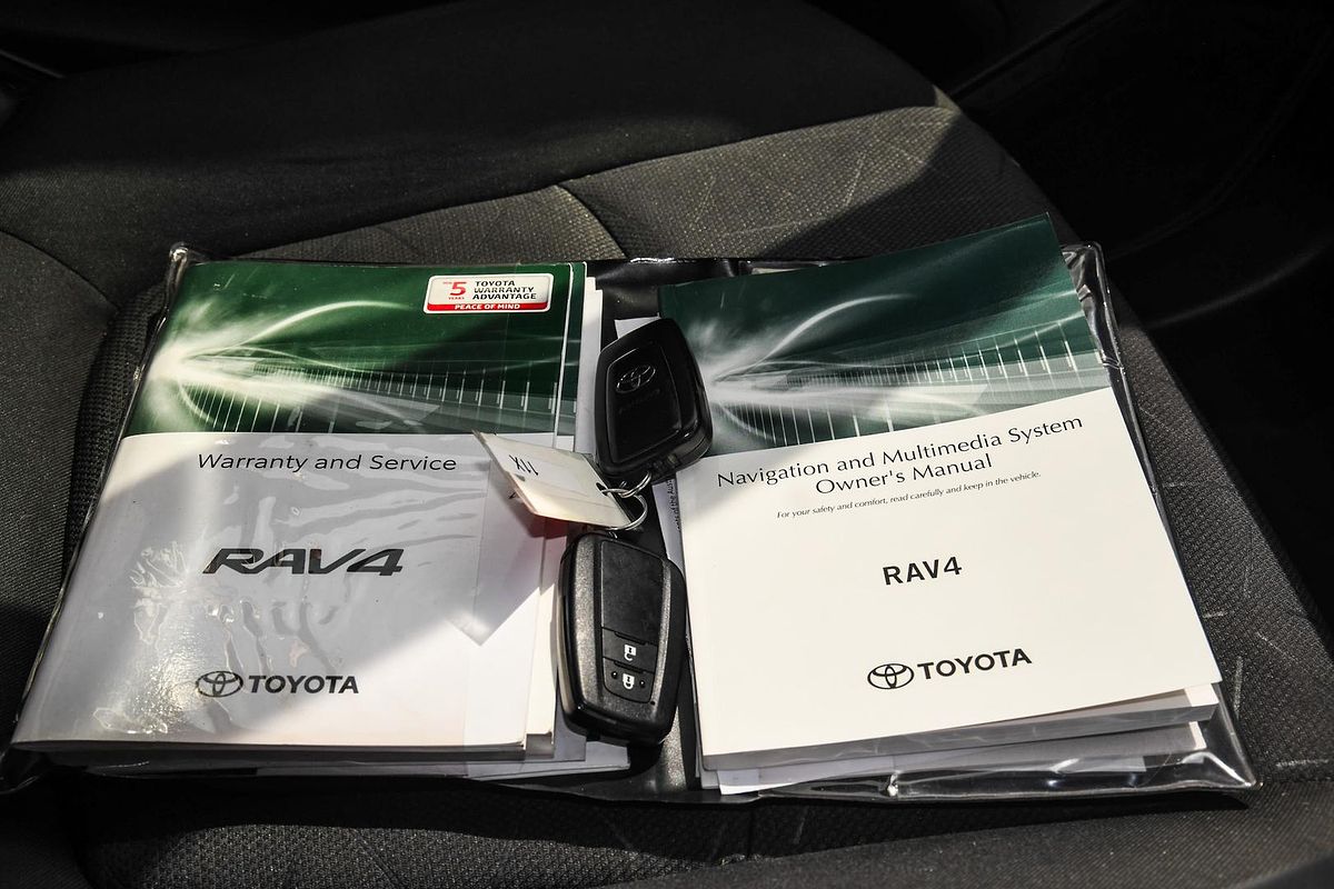 2020 Toyota RAV4 GXL MXAA52R