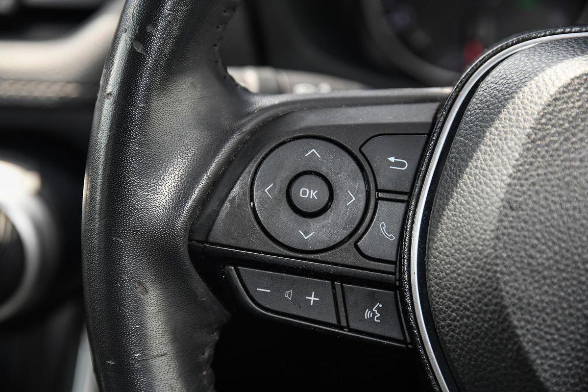 2020 Toyota RAV4 GXL MXAA52R