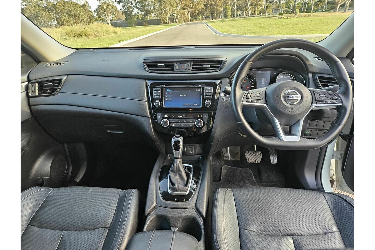 2017 Nissan X-TRAIL ST-L T32 Series II