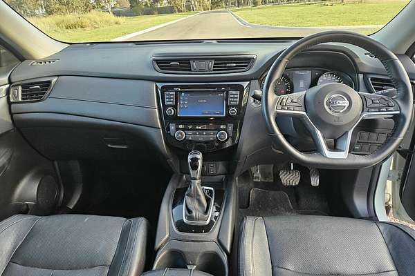 2017 Nissan X-TRAIL ST-L T32 Series II