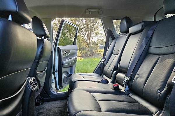 2017 Nissan X-TRAIL ST-L T32 Series II