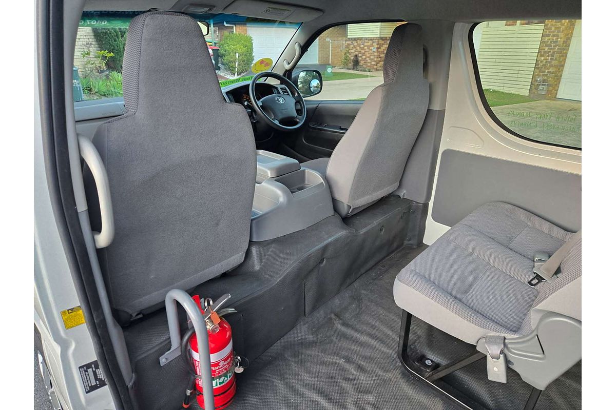 2010 Toyota Hiace Commuter KDH223R ELWB High Roof
