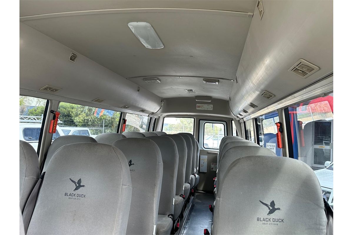 2013 Mitsubishi ROSA