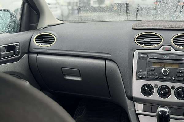 2008 Ford Focus LX LT