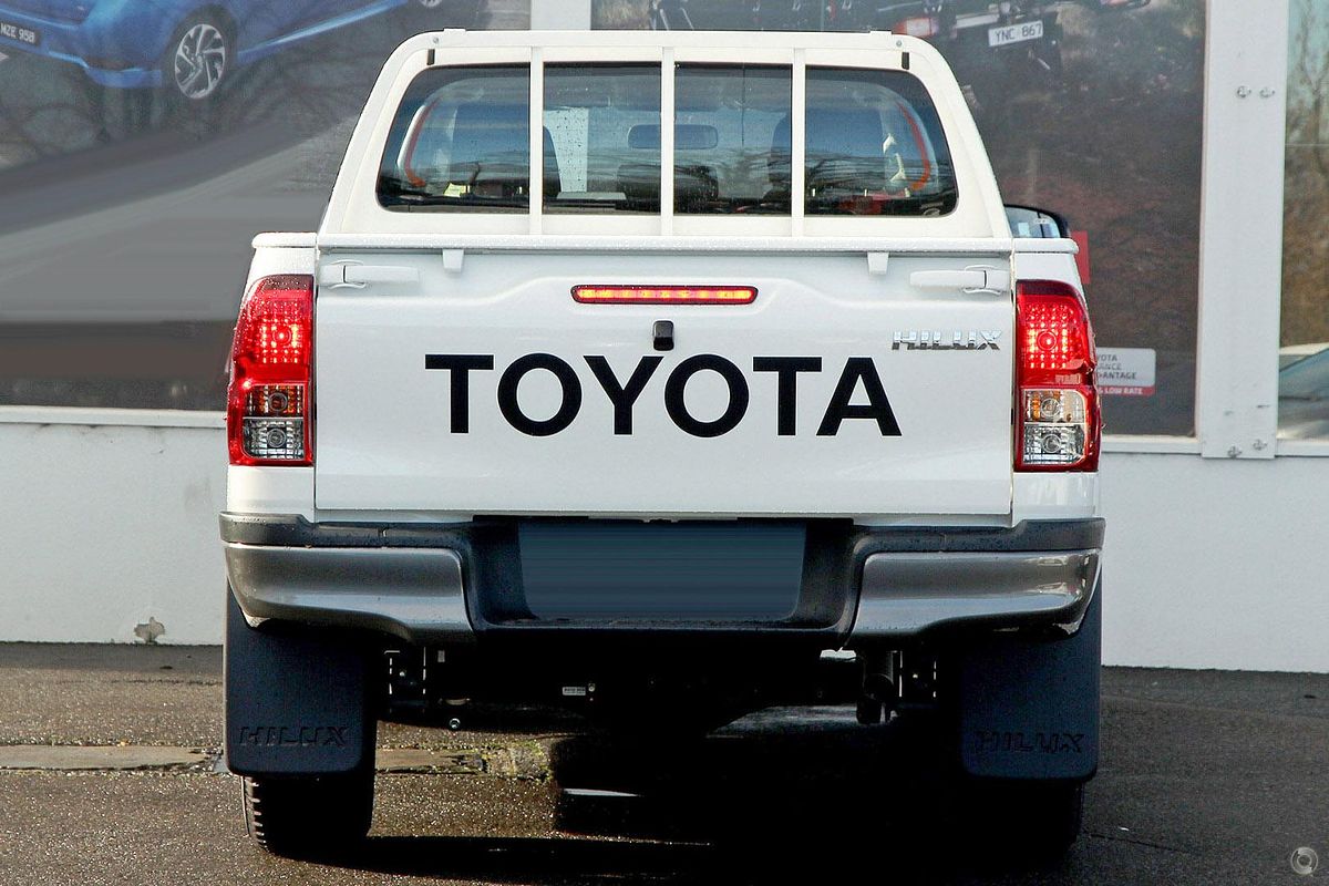 2018 Toyota Hilux SR GUN126R 4X4