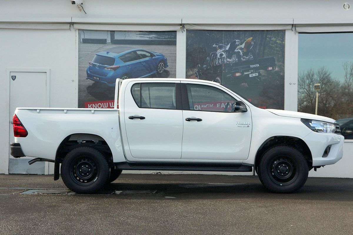 2018 Toyota Hilux SR GUN126R 4X4