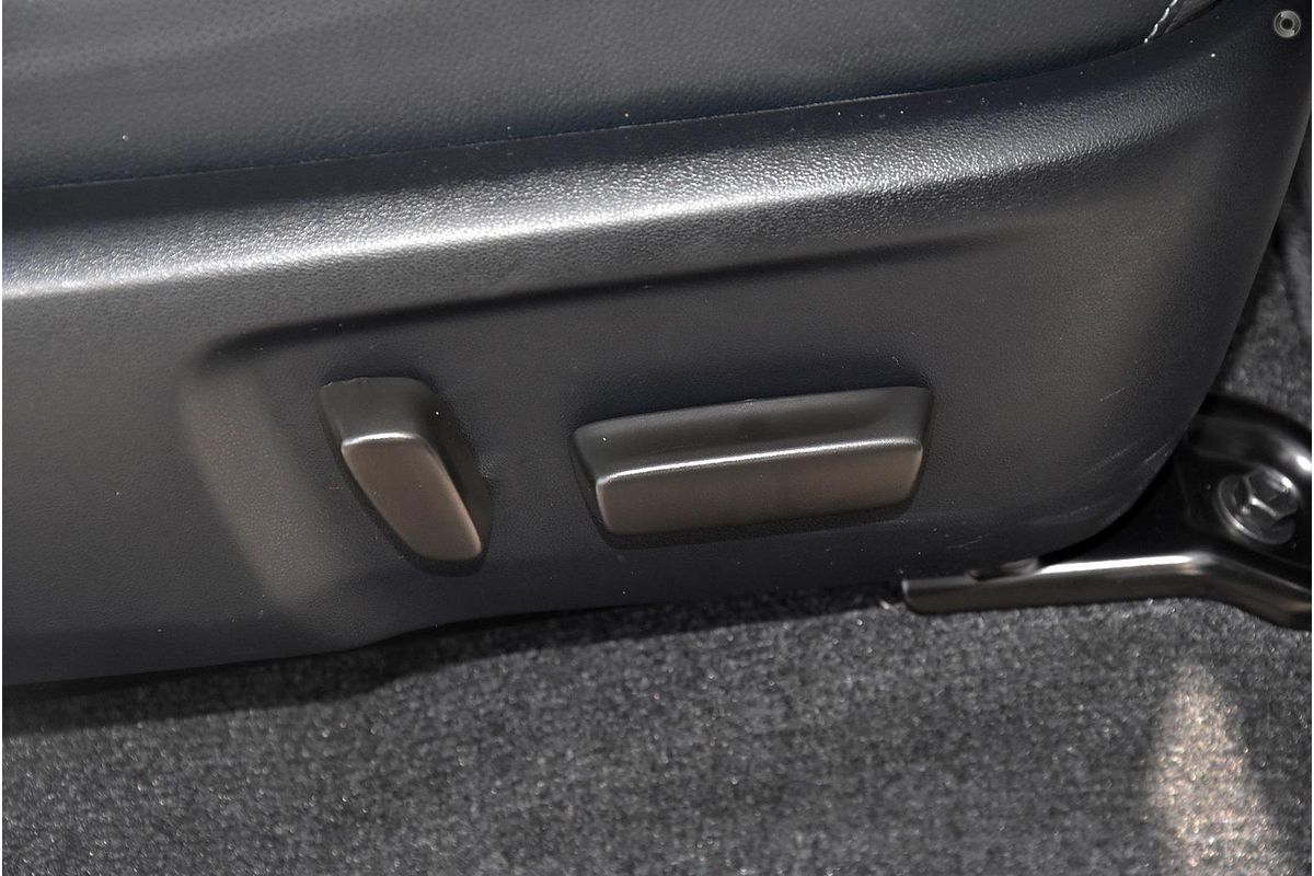 2021 Toyota Hilux SR5 GUN126R 4X4