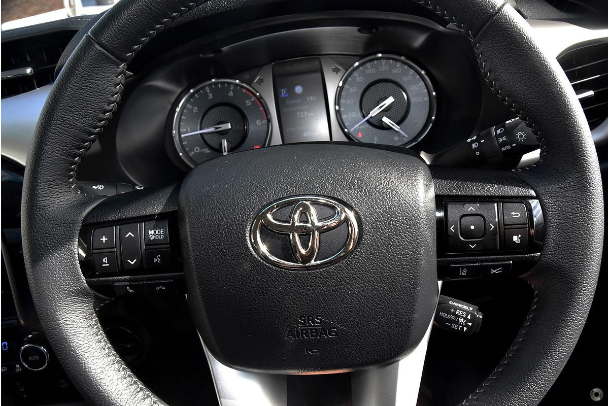 2021 Toyota Hilux SR5 GUN126R 4X4