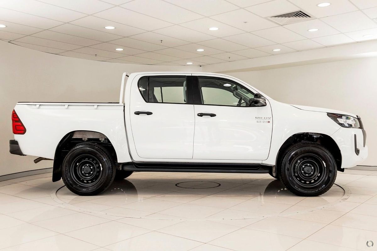 2022 Toyota Hilux SR GUN126R 4X4