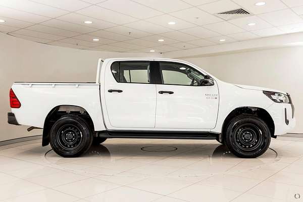 2022 Toyota Hilux SR GUN126R 4X4