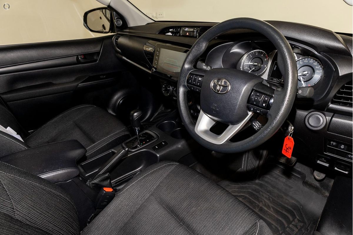 2022 Toyota Hilux SR GUN126R 4X4