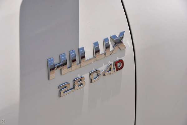 2016 Toyota Hilux SR GUN126R 4X4