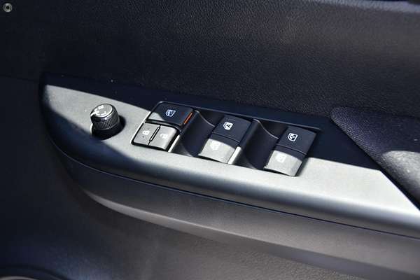 2016 Toyota Hilux SR GUN126R 4X4