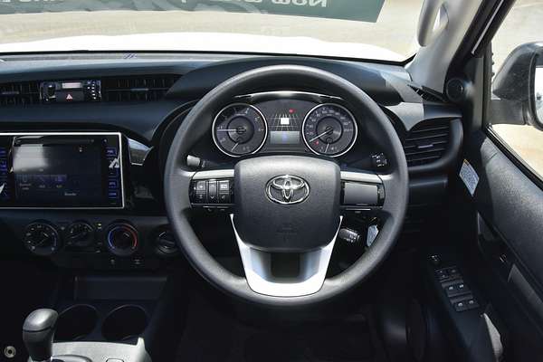 2016 Toyota Hilux SR GUN126R 4X4