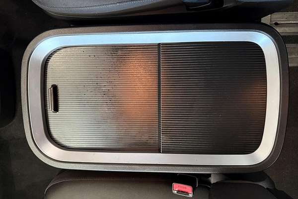 2022 Hyundai STARIA US4.V1