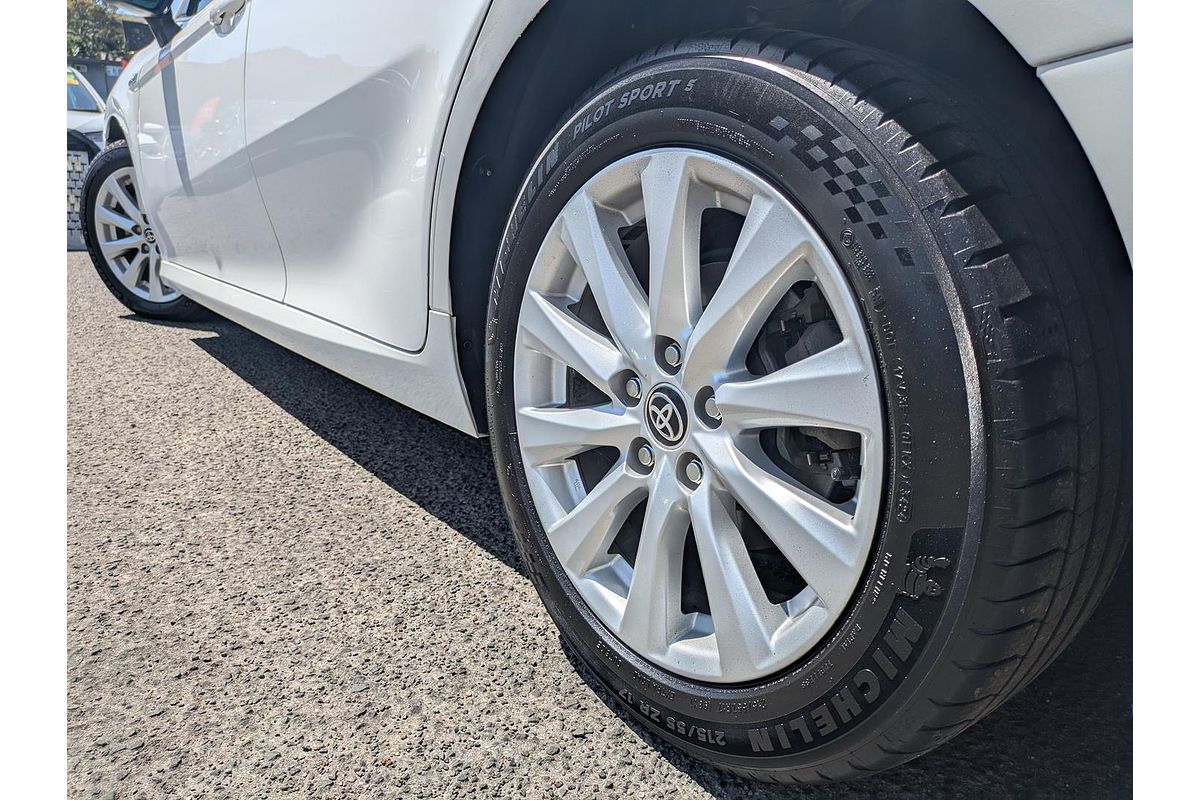 2020 Toyota Camry Ascent AXVH71R