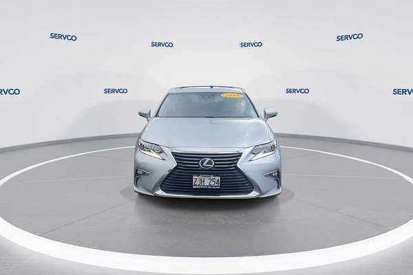 2016 Lexus ES Hybrid