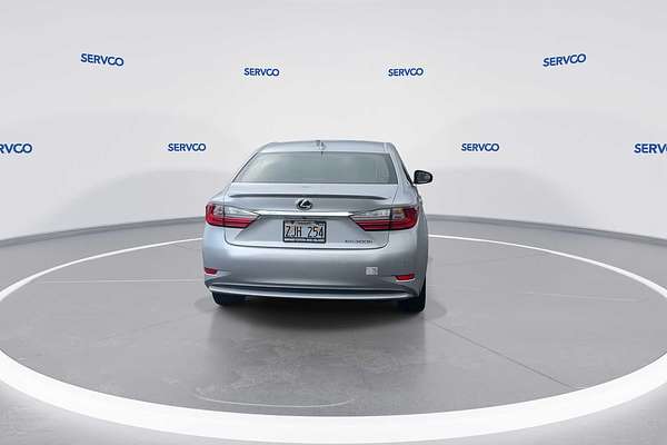 2016 Lexus ES Hybrid