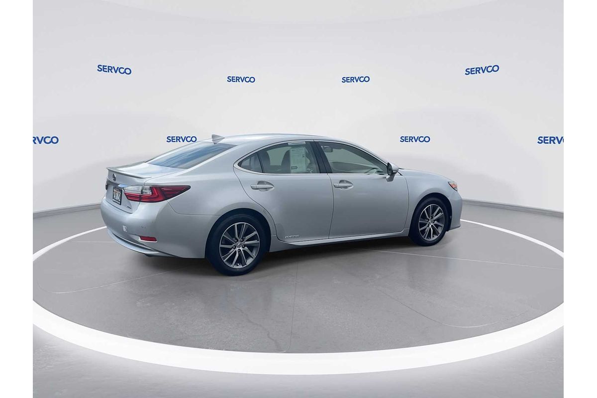 2016 Lexus ES Hybrid