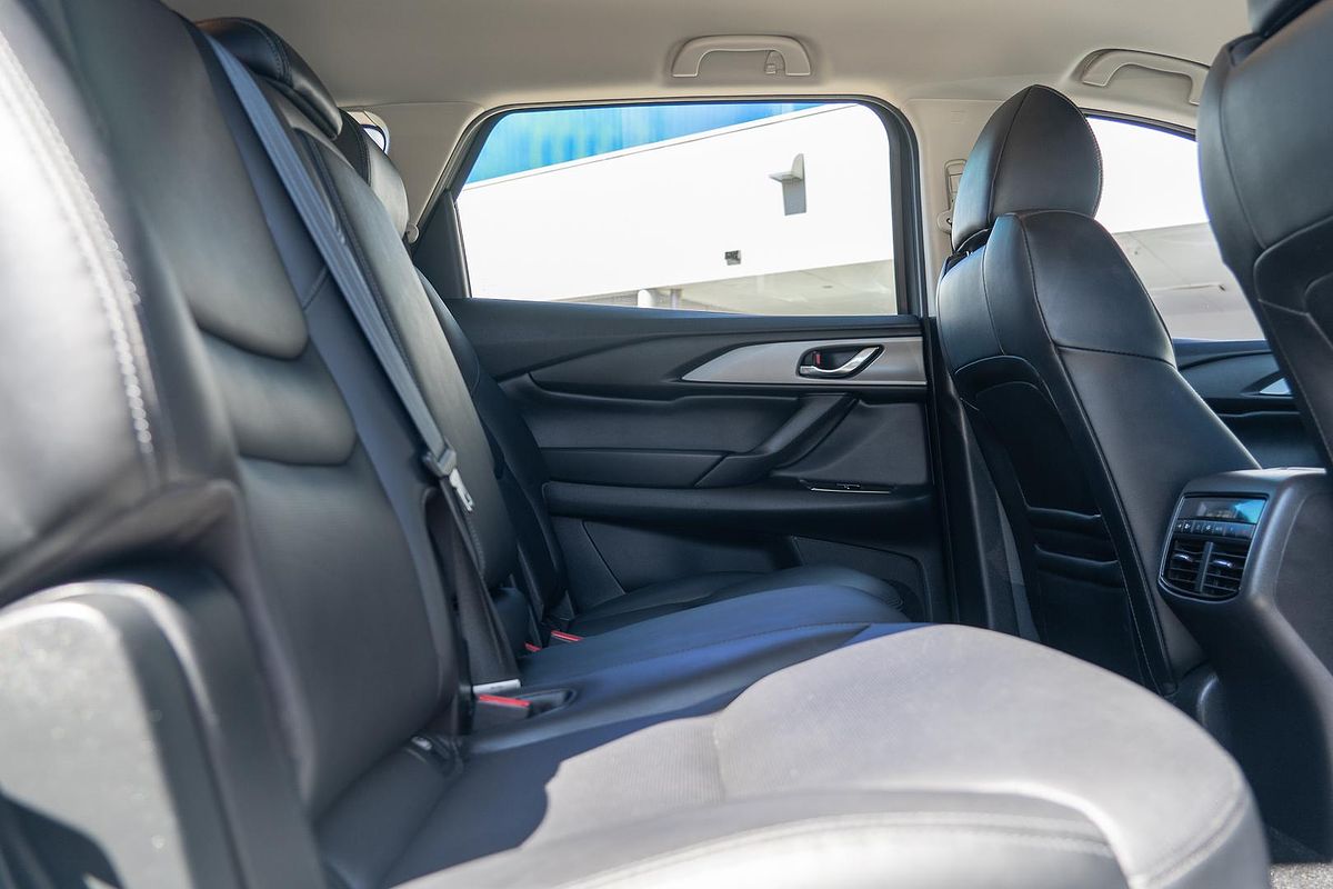 2022 Mazda CX-9 Touring TC