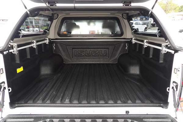 2025 Isuzu D-MAX LS-U+ 4X4