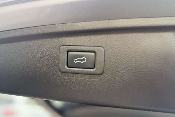 2020 Subaru Outback 2.5i Premium 5GEN