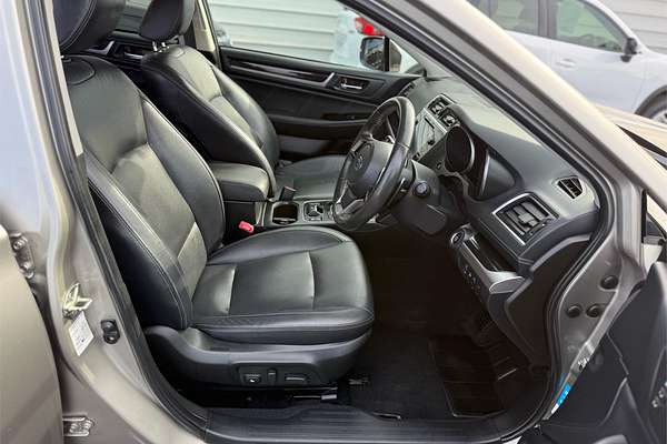 2020 Subaru Outback 2.5i Premium 5GEN