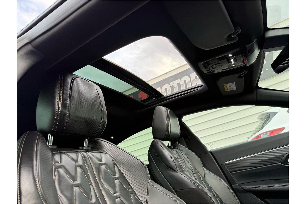 2022 Peugeot 508 GT R8
