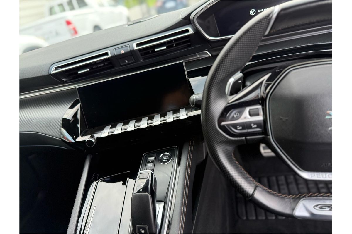 2022 Peugeot 508 GT R8