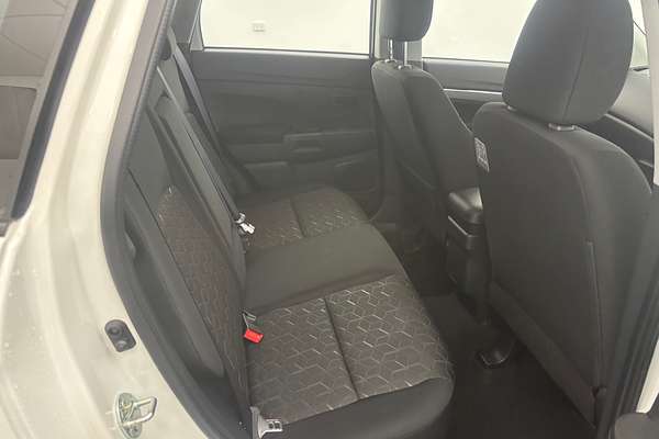 2024 Mitsubishi ASX GS XD