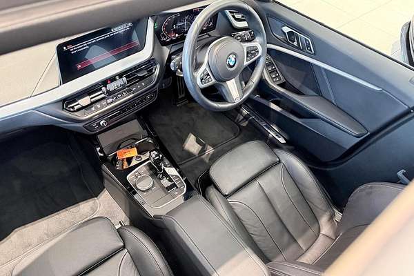 2023 BMW 1 Series 118i M Sport F40