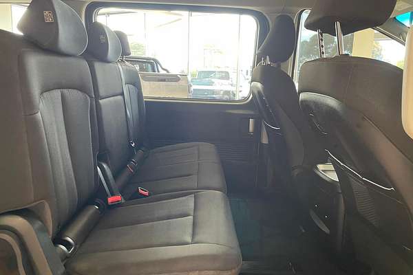 2022 Hyundai STARIA US4.V1