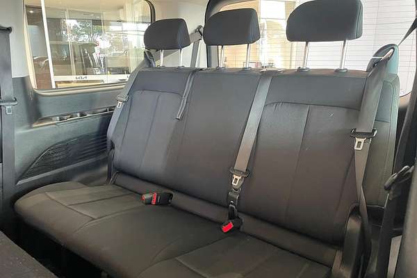 2022 Hyundai STARIA US4.V1