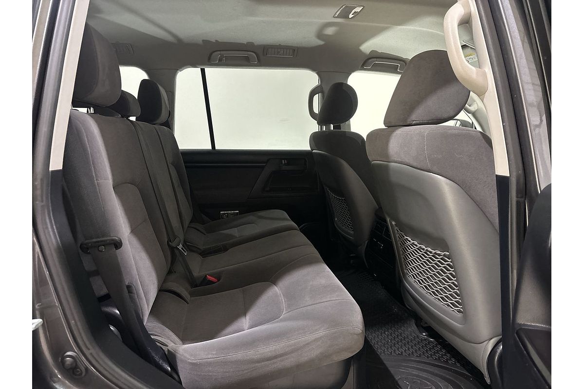 2020 Toyota Landcruiser GXL VDJ200R