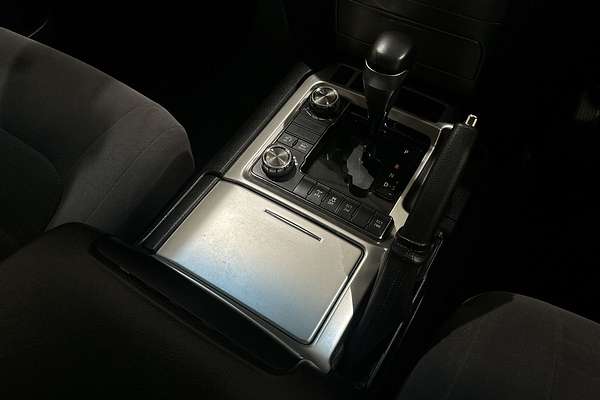 2020 Toyota Landcruiser GXL VDJ200R