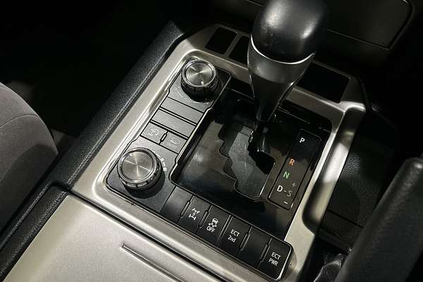 2020 Toyota Landcruiser GXL VDJ200R