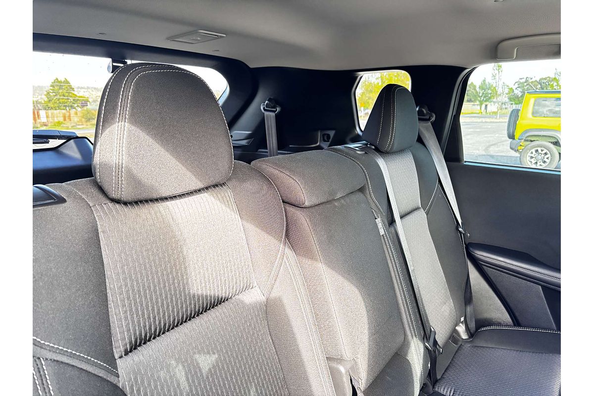 2023 Mitsubishi Outlander LS ZM