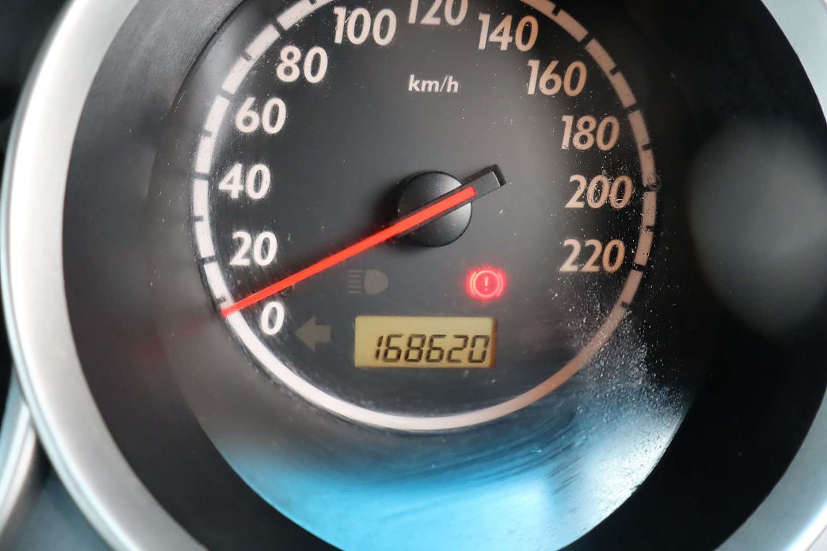 2003 Honda Jazz GLi GD