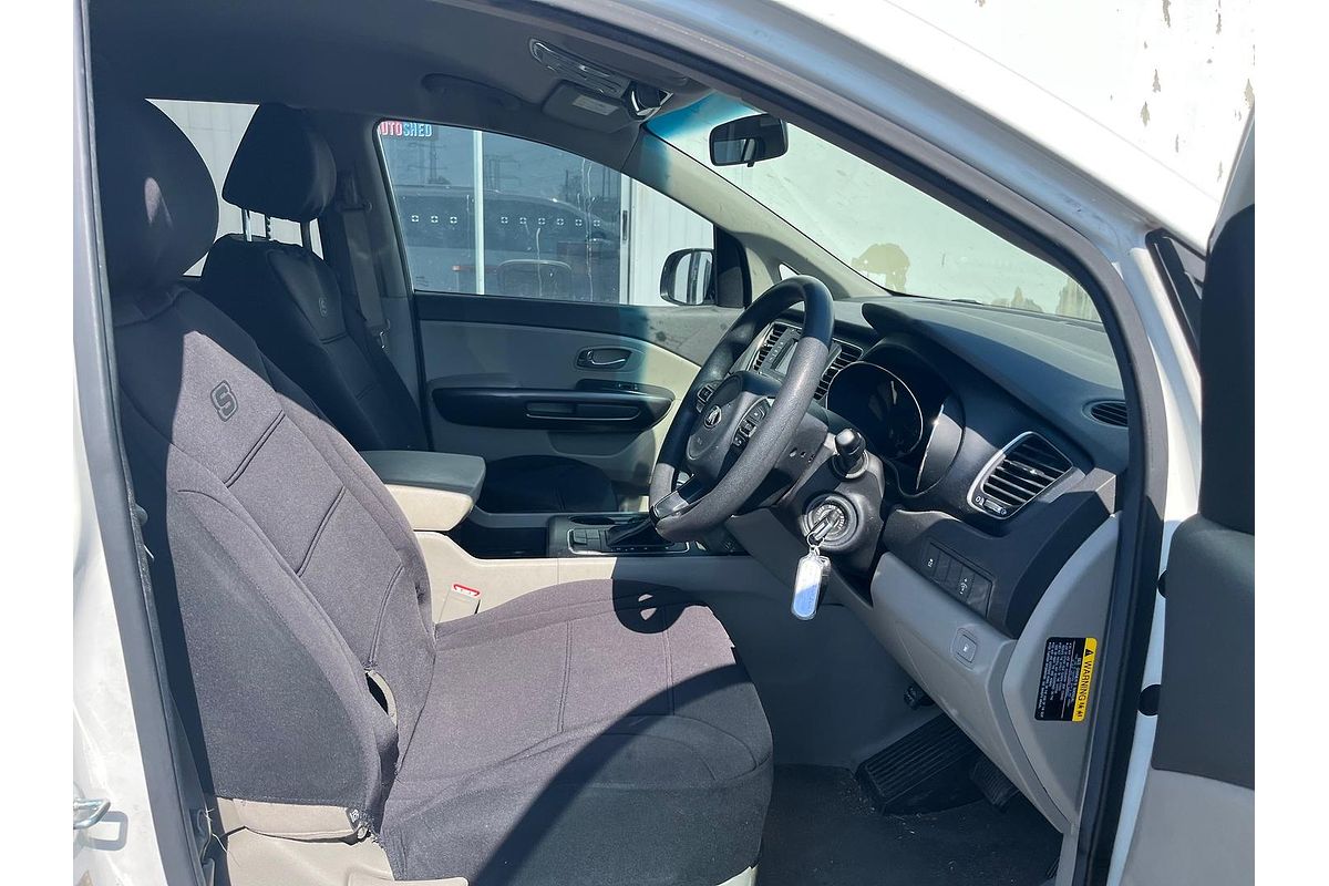 2016 Kia Carnival S YP