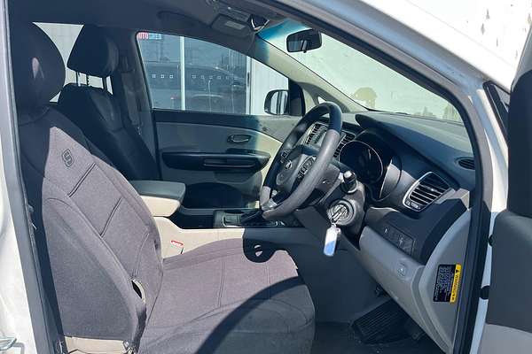 2016 Kia Carnival S YP