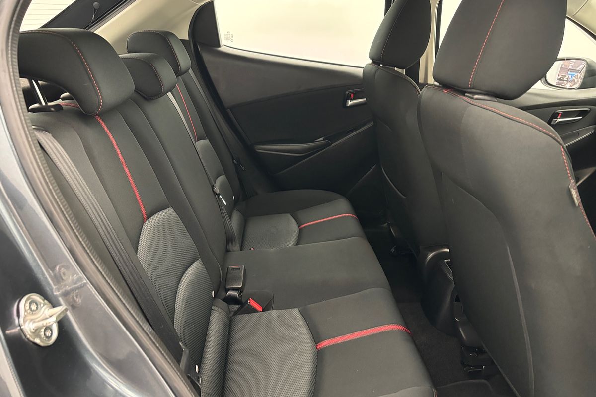 2016 Mazda 2 Genki DJ Series