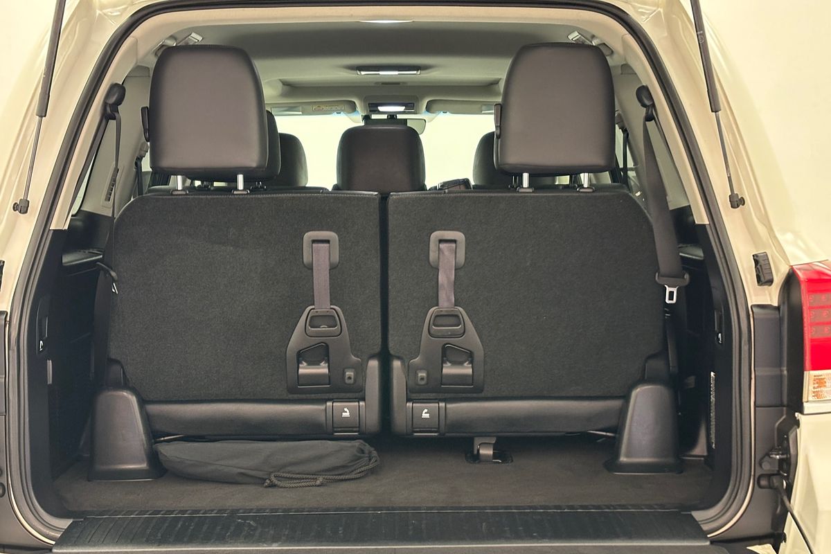 2018 Toyota Landcruiser VX VDJ200R