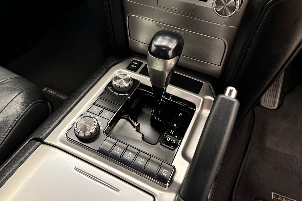 2018 Toyota Landcruiser VX VDJ200R