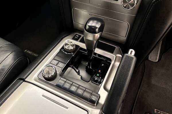 2018 Toyota Landcruiser VX VDJ200R
