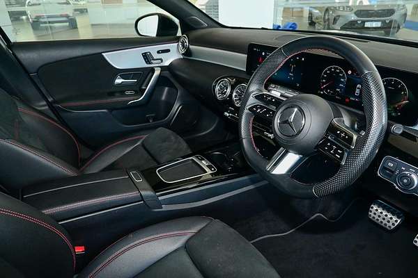 2023 Mercedes-Benz A-Class A250 V177